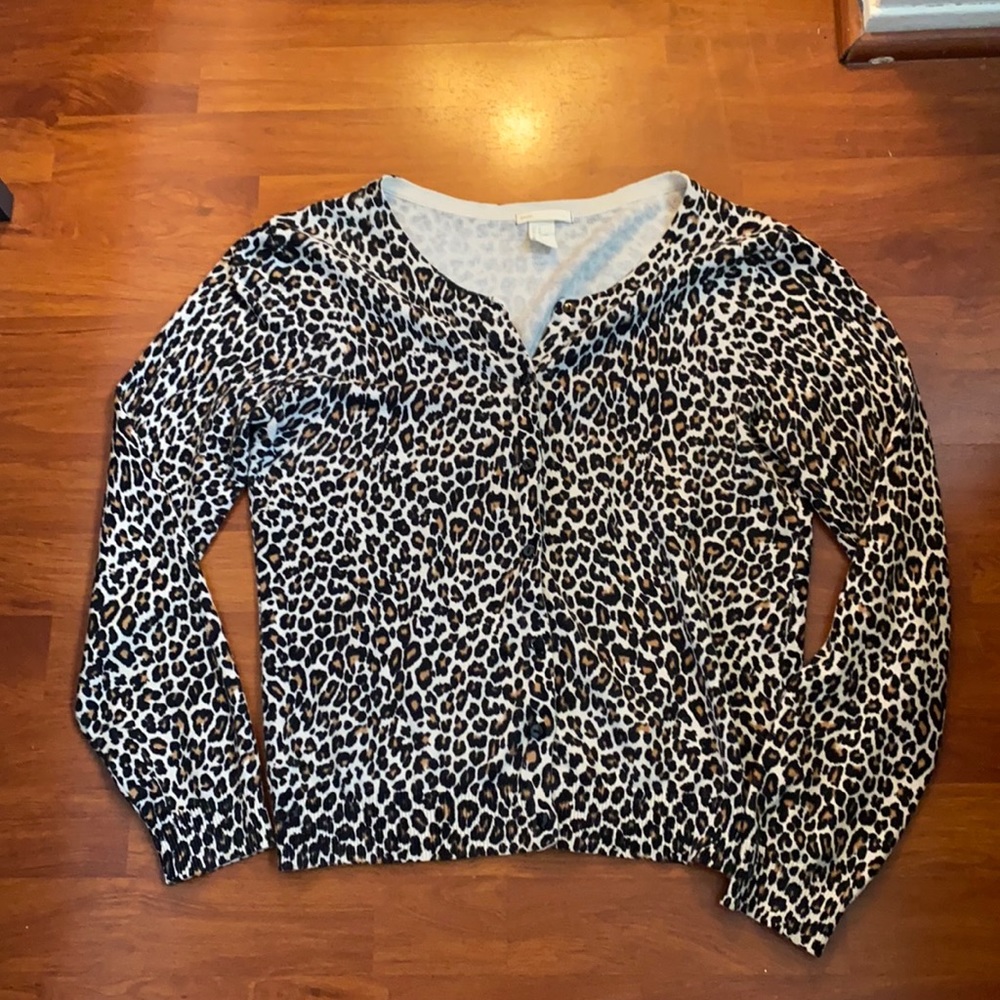 Women’s Leopard print button up cardigan